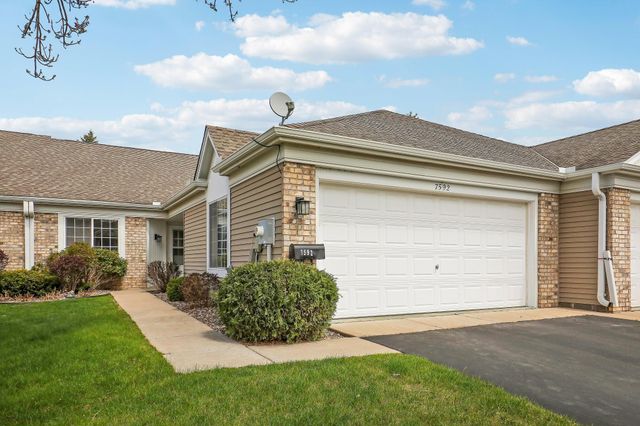 7592 Hinton Park Avenue S, Cottage Grove, MN 55016