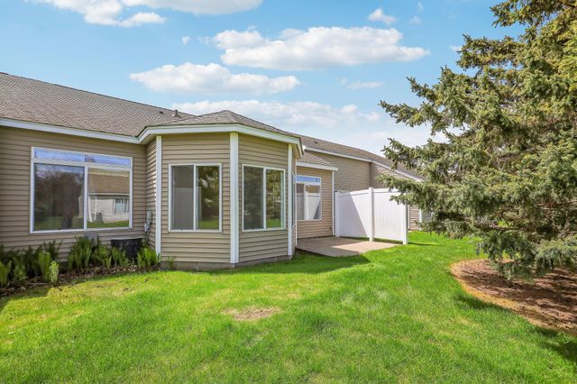 7592 Hinton Park Avenue S, Cottage Grove, MN 55016