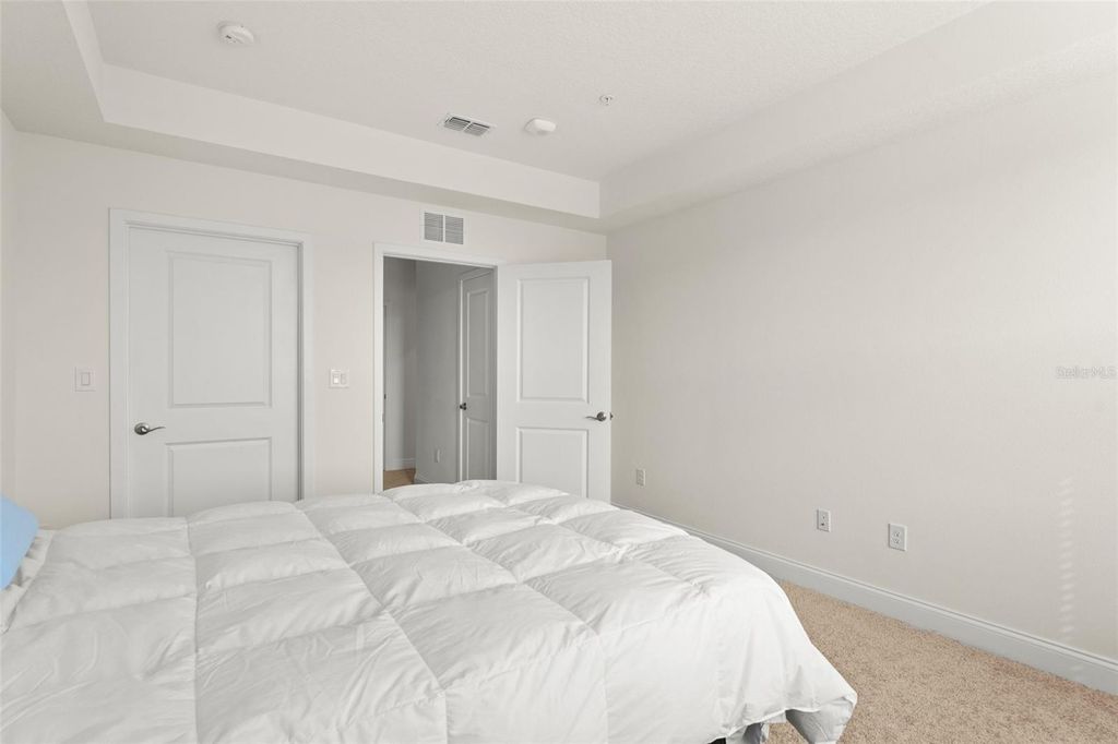 Image 25 of property listing at 7521 LAUREATE BOULEVARD 5308, Orlando, FL 32827