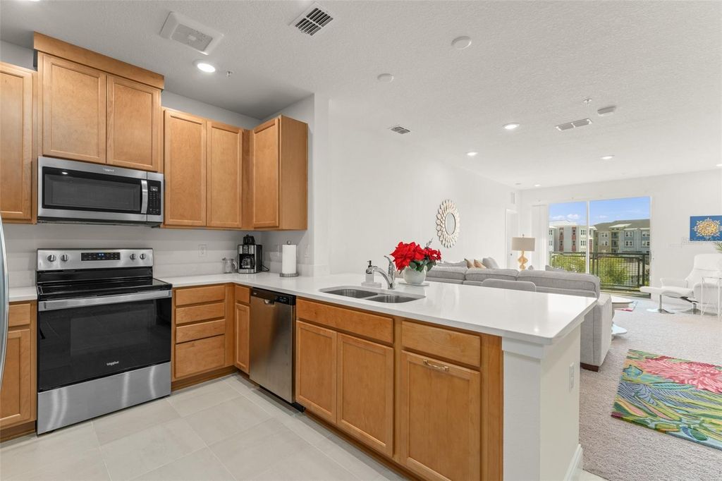 Image 4 of property listing at 7521 LAUREATE BOULEVARD 5308, Orlando, FL 32827