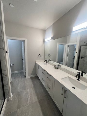 3837 Clovis Street, Midlothian, TX 76065