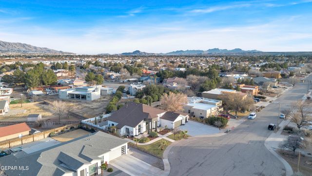 5876 OSCAR PEREZ Avenue, El Paso, TX 79932