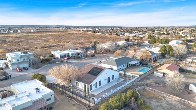 5876 OSCAR PEREZ Avenue, El Paso, TX 79932