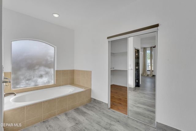 5876 OSCAR PEREZ Avenue, El Paso, TX 79932