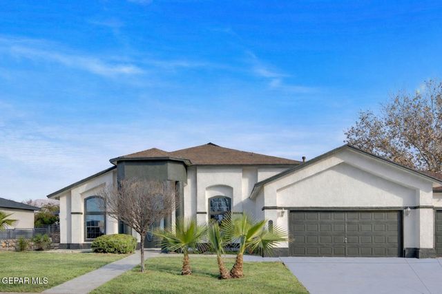 5876 OSCAR PEREZ Avenue, El Paso, TX 79932