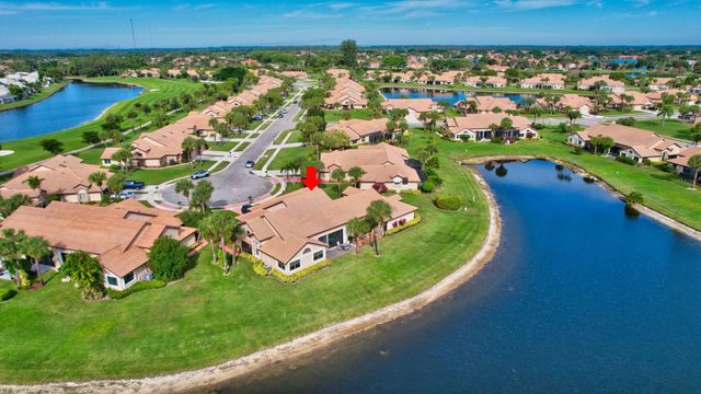 8224 Cassia Dr, Boynton Beach, FL 33472