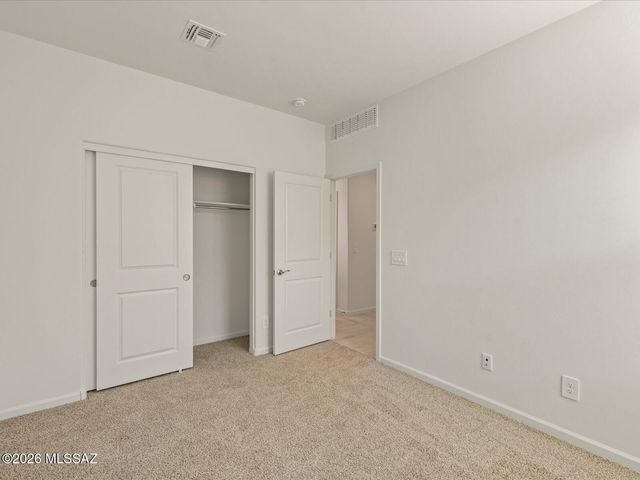 7328 S Gray Jay Drive, Tucson, AZ 85747