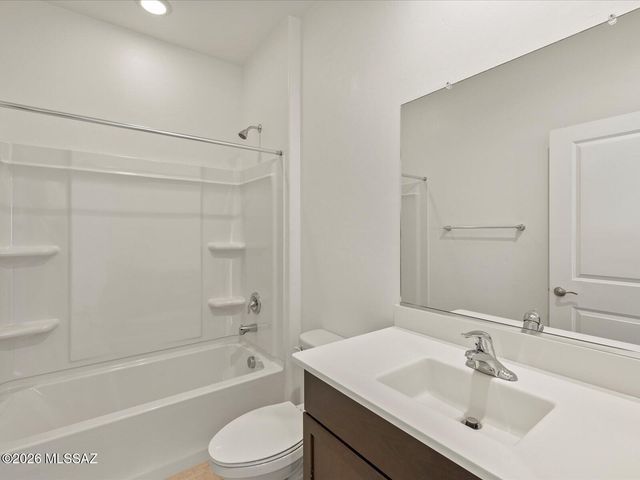 7328 S Gray Jay Drive, Tucson, AZ 85747