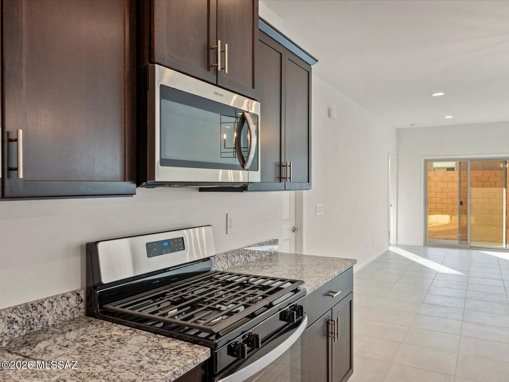 7328 S Gray Jay Drive, Tucson, AZ 85747