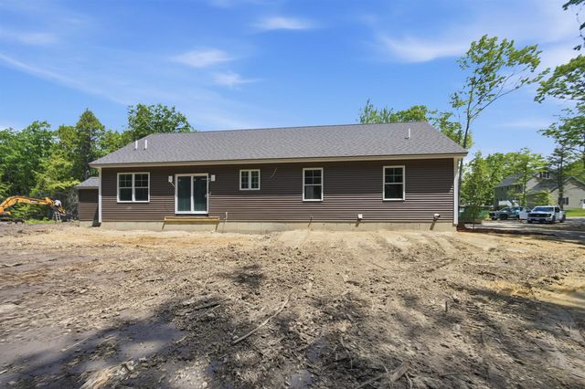 19 Bald Hill Road, Raymond, NH 03077