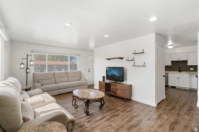 2086 N 175 W, Sunset, UT 84015