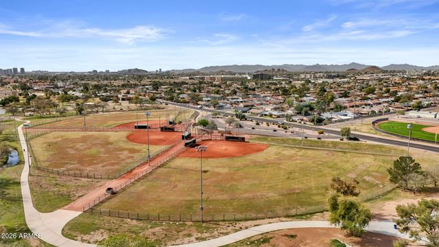 2052 N 78TH Street, Scottsdale, AZ 85257