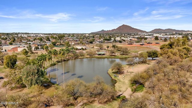2052 N 78TH Street, Scottsdale, AZ 85257