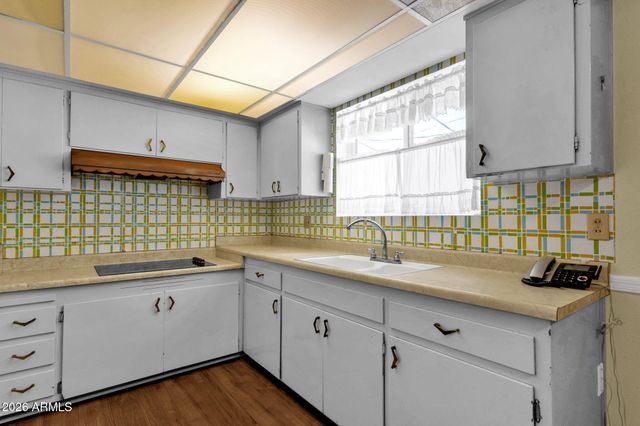 2052 N 78TH Street, Scottsdale, AZ 85257