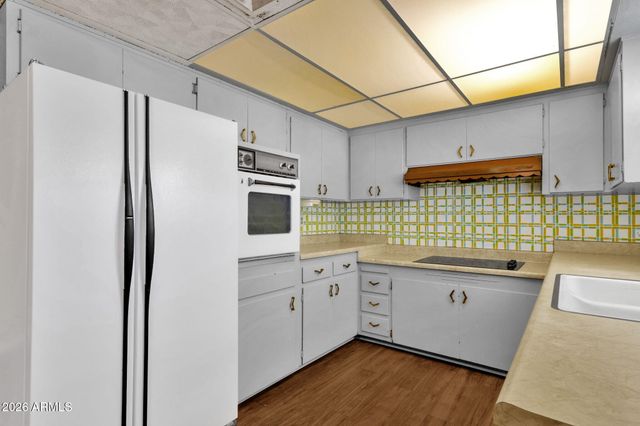 2052 N 78TH Street, Scottsdale, AZ 85257