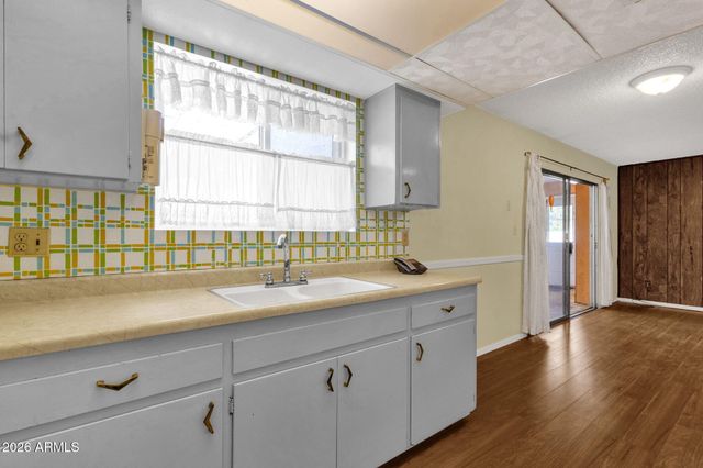 2052 N 78TH Street, Scottsdale, AZ 85257