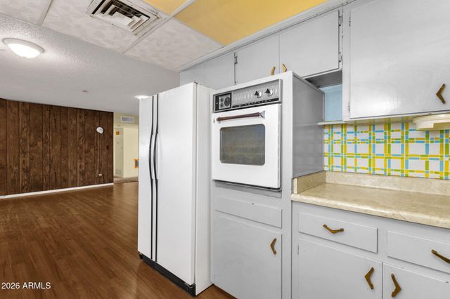 2052 N 78TH Street, Scottsdale, AZ 85257