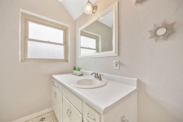 317 Duranta St, Roseville, CA 95678