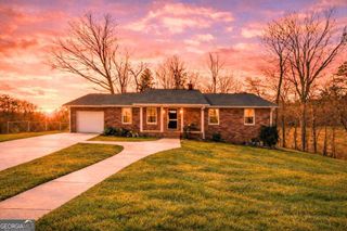 581 Roberts Ridge Road, Ellijay, GA 30540