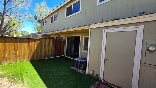 909 Mesa Ridge Drive 3, Sparks, NV 89434