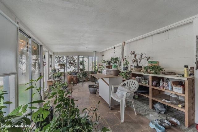 16155 N Mountain View Rd, Rathdrum, ID 83858