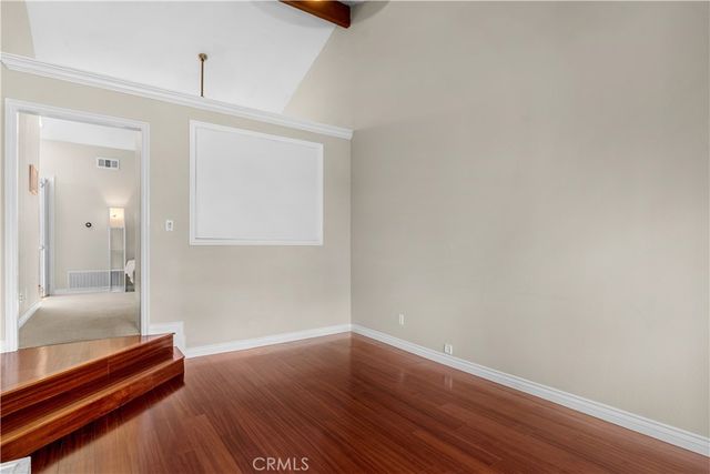 240 Pineview 3A, Irvine, CA 92620