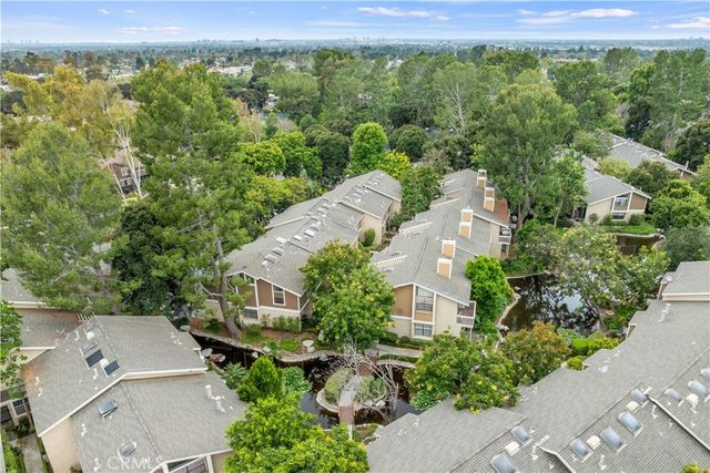 240 Pineview 3A, Irvine, CA 92620