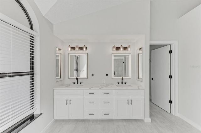 5328 DOMINICA CIRCLE, Sarasota, FL 34233