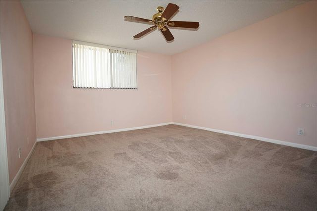 42 SPRINGDALE CIRCLE, Palm Springs, FL 33461