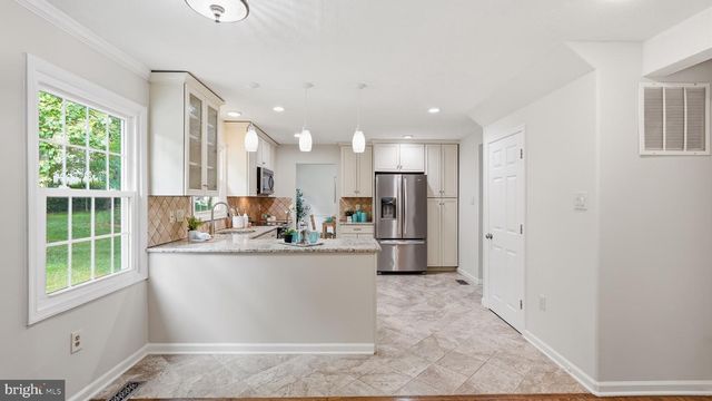 2515 TABOR CT, Woodbridge, VA 22191