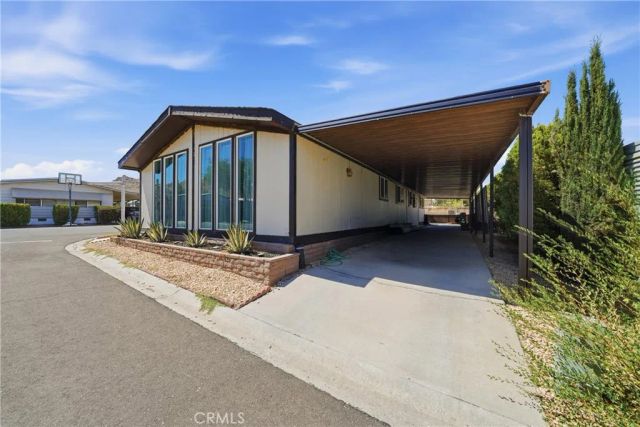 20683 Waalew B45, Apple Valley, CA 92307