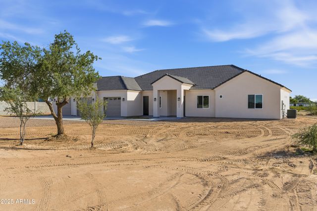 10039 N Burris Road, Casa Grande, AZ 85122