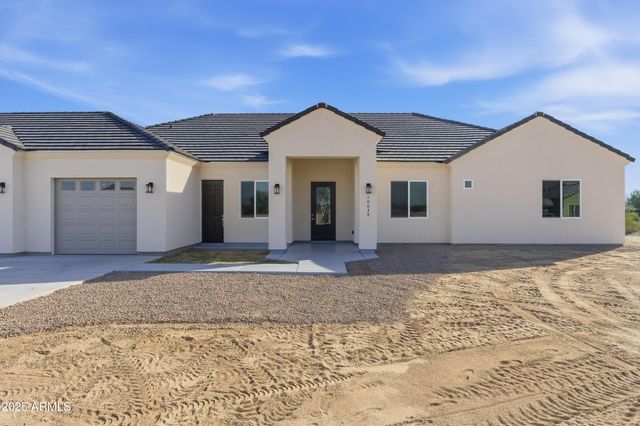 10039 N Burris Road, Casa Grande, AZ 85122