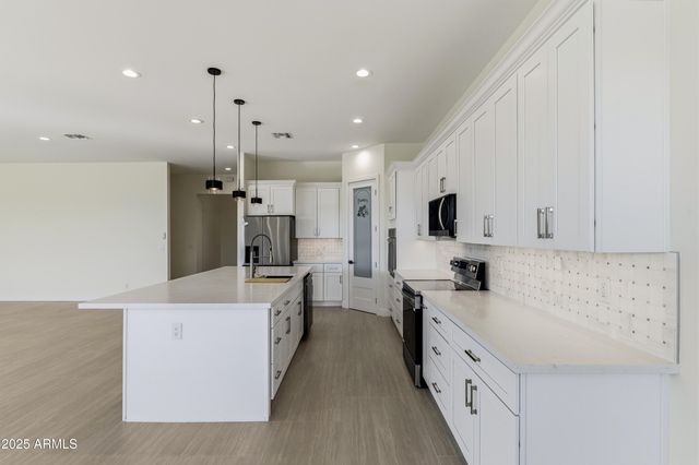 10039 N Burris Road, Casa Grande, AZ 85122