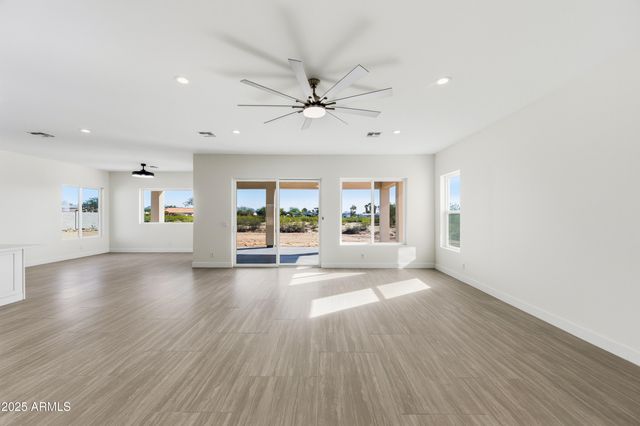 10039 N Burris Road, Casa Grande, AZ 85122