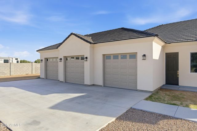 10039 N Burris Road, Casa Grande, AZ 85122