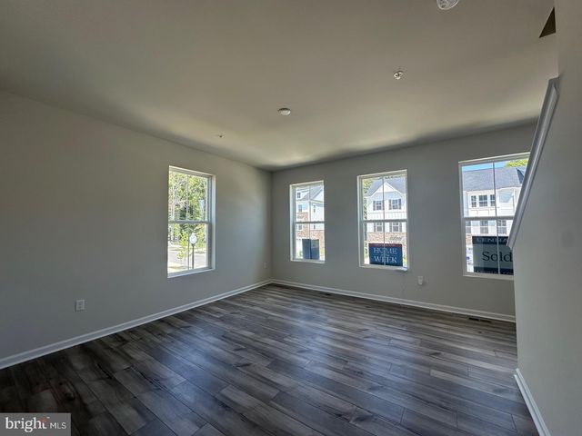 5619 LUDLOW, White Plains, MD 20695
