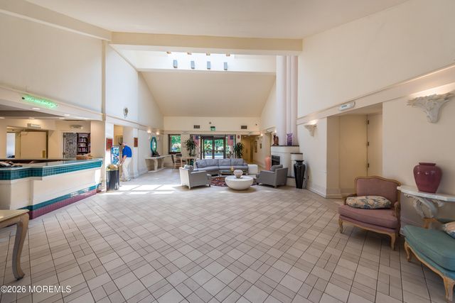37 Cambridge Circle B, Manchester, NJ 08759