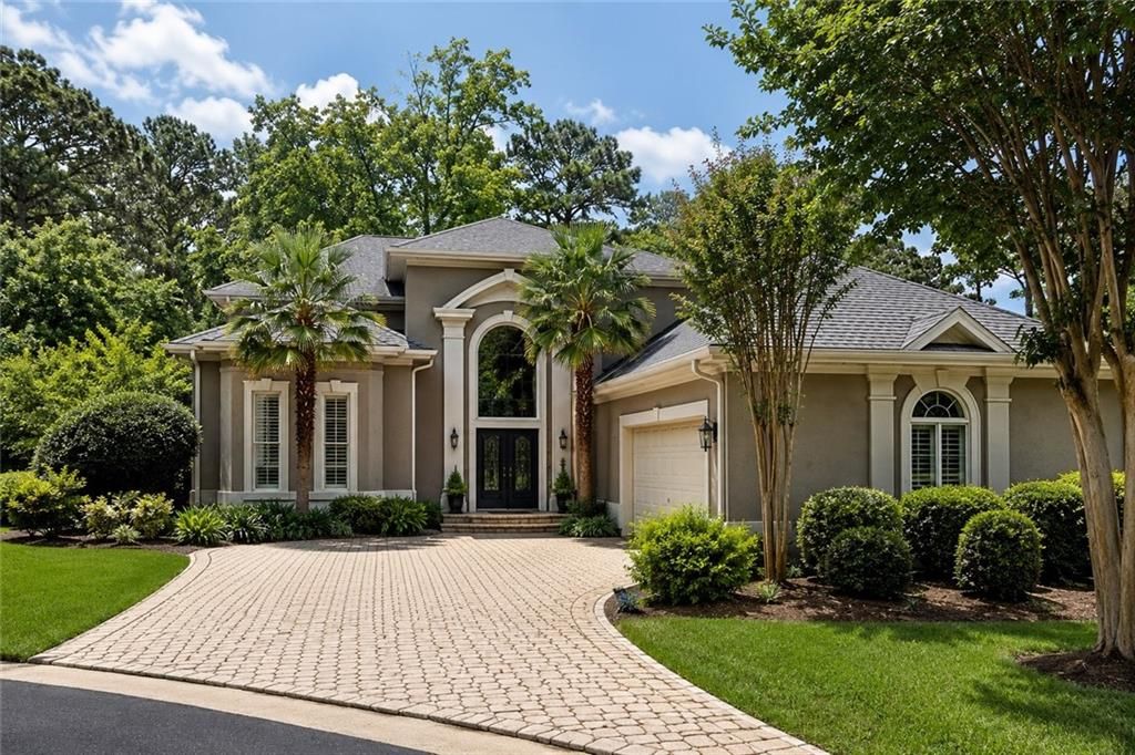 2125 River Falls Drive, Roswell, GA 30076