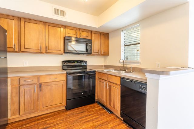 9831 Walnut Street P211, Dallas, TX 75243