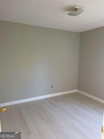 5733 Rockaway Drive, Union City, GA 30291