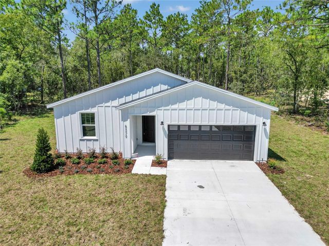 8372 SW 134TH AVENUE, Dunnellon, FL 34432