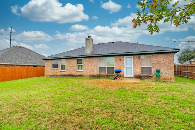 321 Village Parkway, Crowley, TX 76036