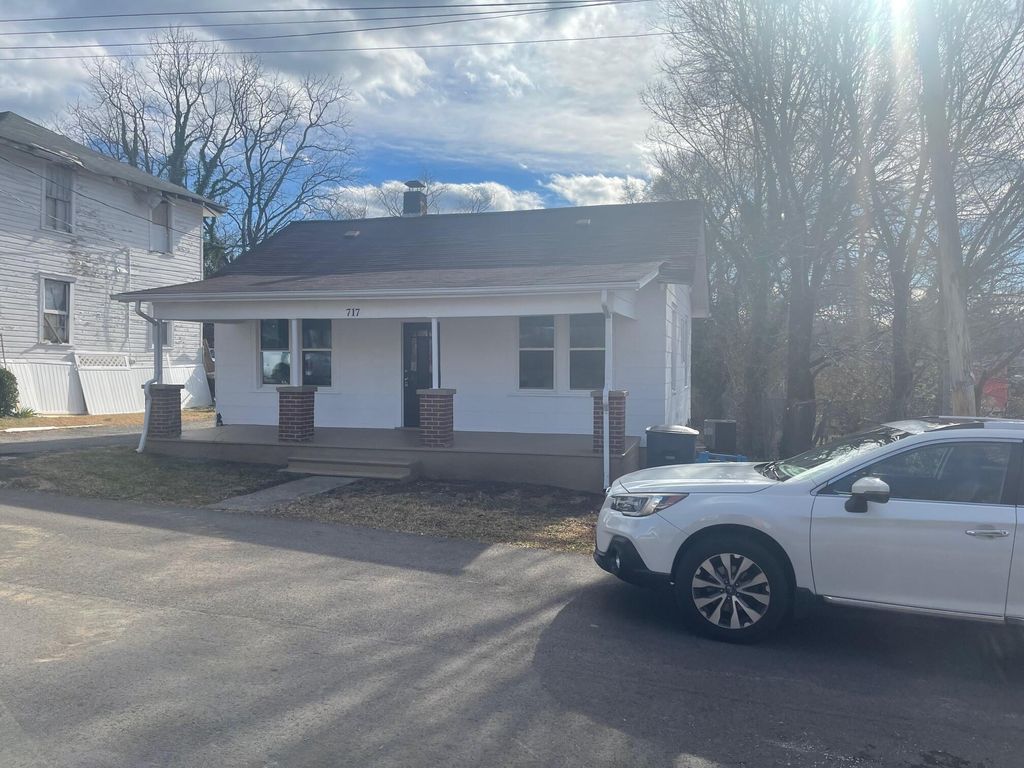 717 Mississippi AVE, Roanoke, VA 24012