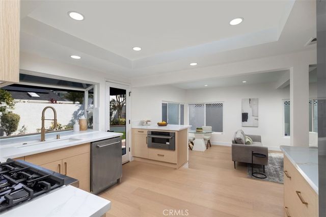3834 Mistral, Huntington Beach, CA 92649