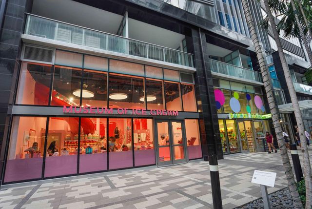 851 NE 1st Avenue 812, Miami, FL 33132