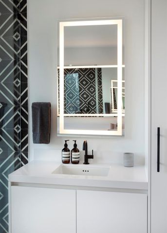 851 NE 1st Avenue 812, Miami, FL 33132