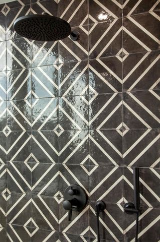 851 NE 1st Avenue 812, Miami, FL 33132