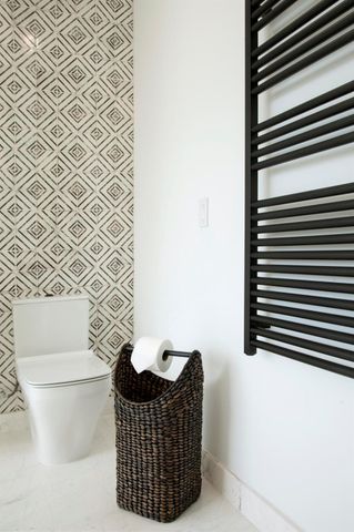 851 NE 1st Avenue 812, Miami, FL 33132