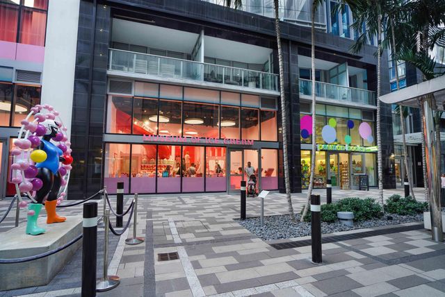 851 NE 1st Avenue 812, Miami, FL 33132